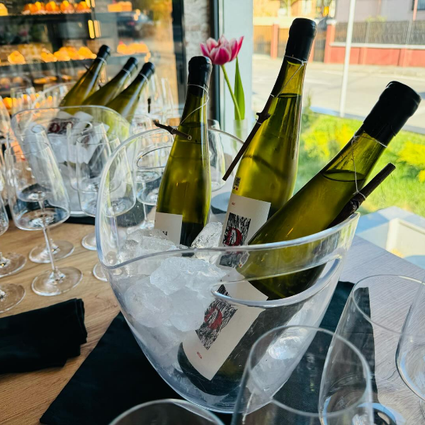 Poza cu Vin alb din Tăuşeni, Dwine, 0.75l